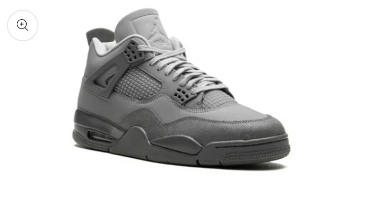 Jordan Retro 4 Sneakers
