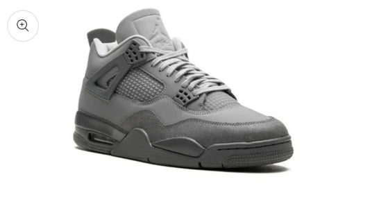 Jordan Retro 4 Sneakers