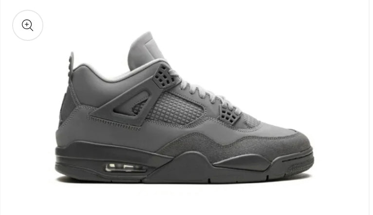 Jordan Retro 4 Sneakers